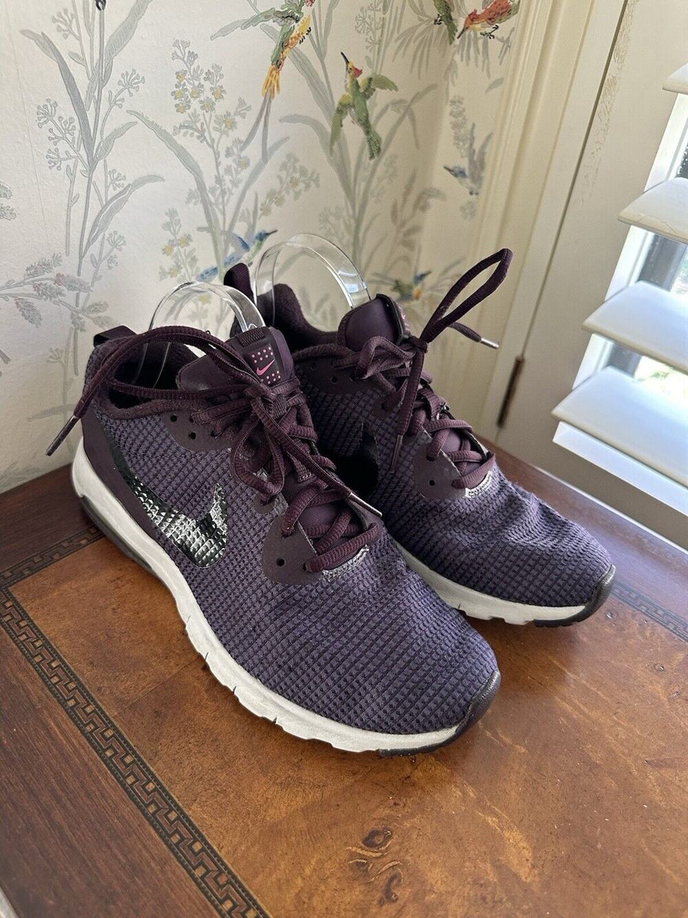 Nike Women’s 8.5 Shoes Airmax Purple Low (844895-603)